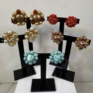 VTG 5 PAIRS CLUSTER CLIP ON EARRINGS Unmarked MULTICOLOR / 1” to 1.25”